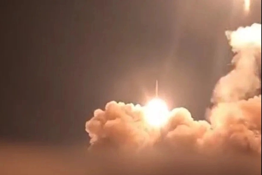 Hezbollah chính thức tham chiến cùng Iran, ồ ạt tập kích Israel