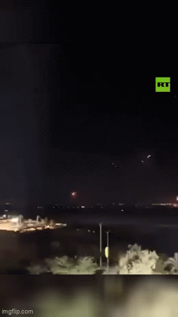 Toàn cảnh xung đột Trung Đông: Israel sắp hết đạn để ngăn tên lửa Iran?