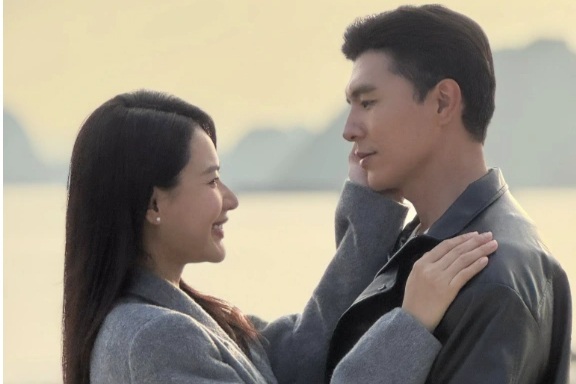 Cặp đôi phim giờ vàng gây sốt với điệu nhảy “xua đuổi”, hút 7 triệu view