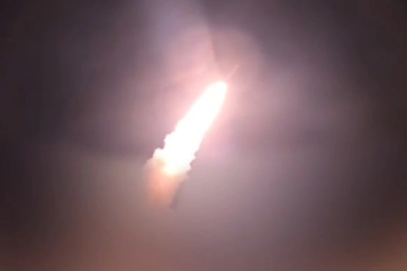 Loạt căn cứ quân sự Mỹ bị nhắm mục tiêu trong hỏa lực đáp trả của Iran