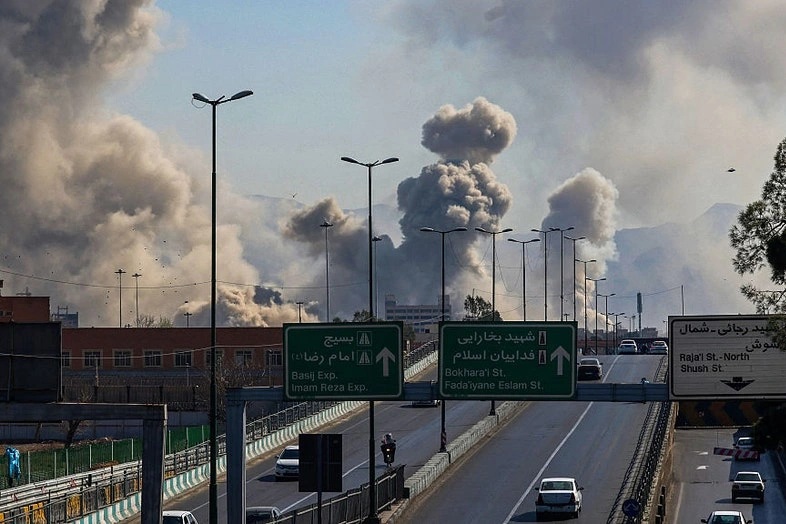 Toàn cảnh xung đột Trung Đông: Iran tấn công căn cứ Mỹ - Anh ở Ấn Độ Dương