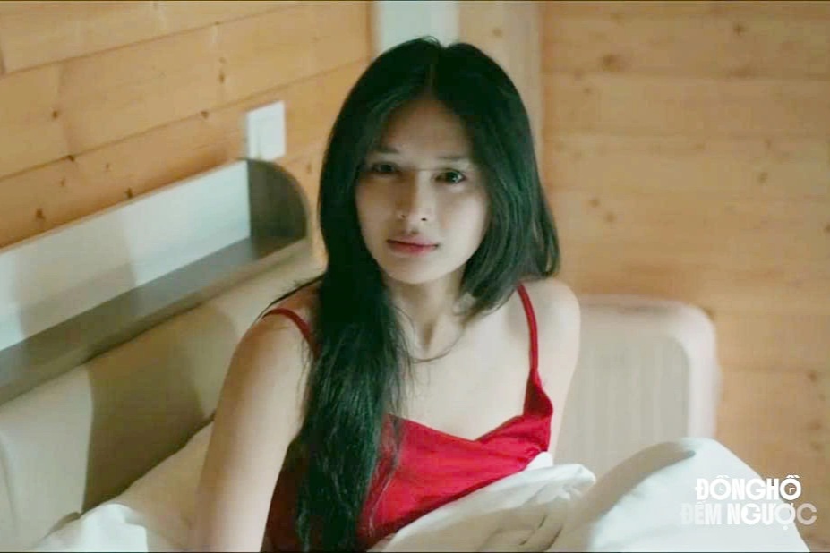 Phim giờ vàng VTV gây tranh cãi vì cảnh nhạy cảm