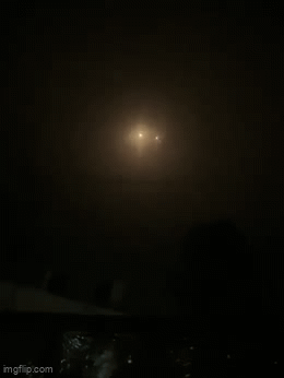 Toàn cảnh xung đột Trung Đông: Tên lửa Iran xuyên thủng phòng không Israel