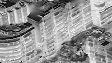 Bị Israel phá kho tên lửa và sở chỉ huy, Iran đáp trả trong 10 giờ liên tục