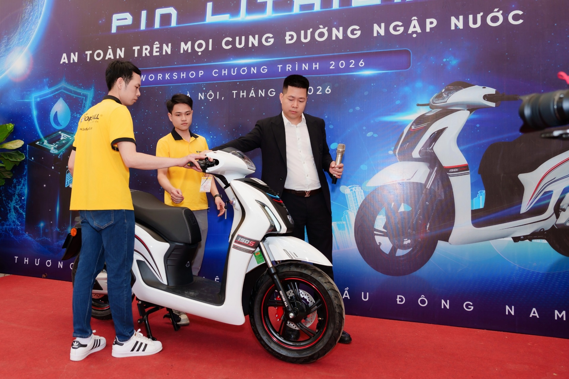 Before All thử nghiệm công nghệ pin ngâm nước, khẳng định năng lực làm chủ công nghệ lõi