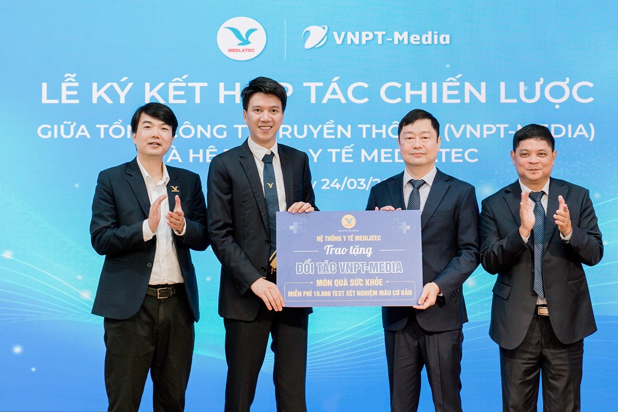 MEDLATEC hợp tác VNPT-Media, kiến tạo hệ sinh thái y tế số cho hộ gia đình