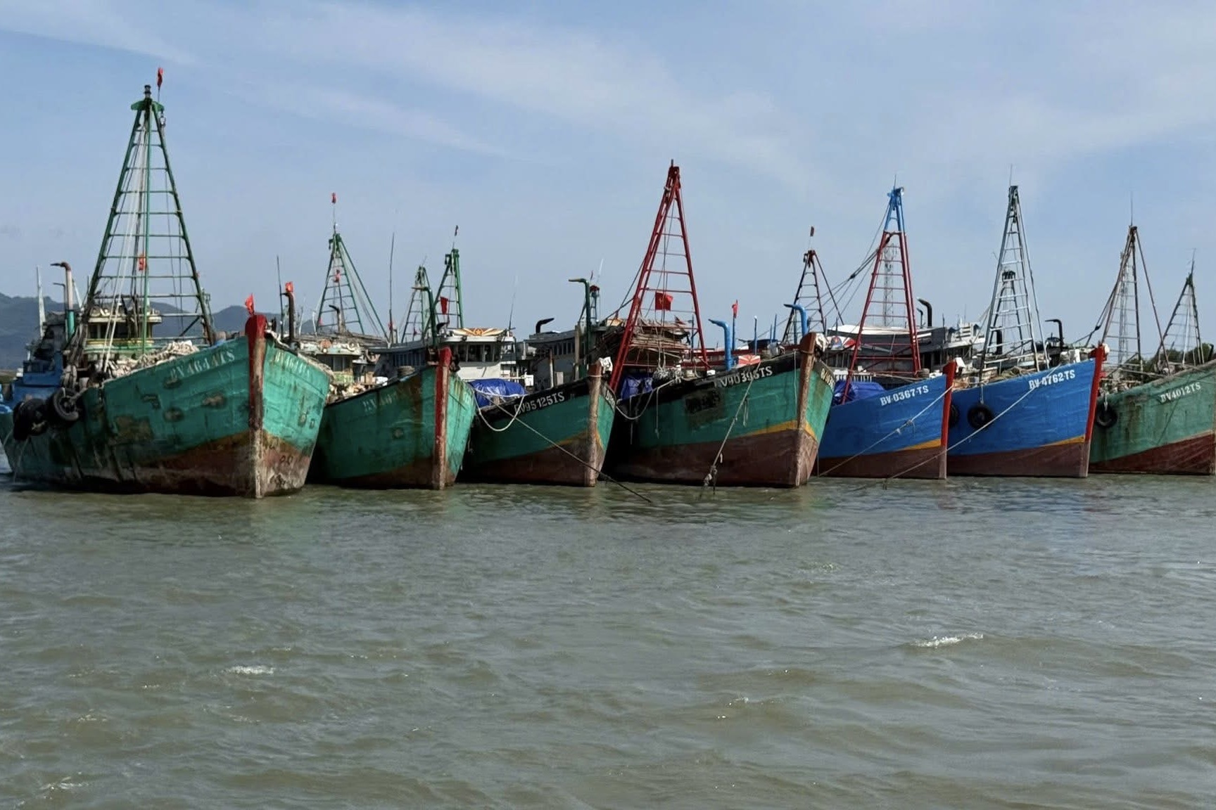 Một xã ở TPHCM điều tra 119 tàu cá mất tín hiệu giám sát hành trình