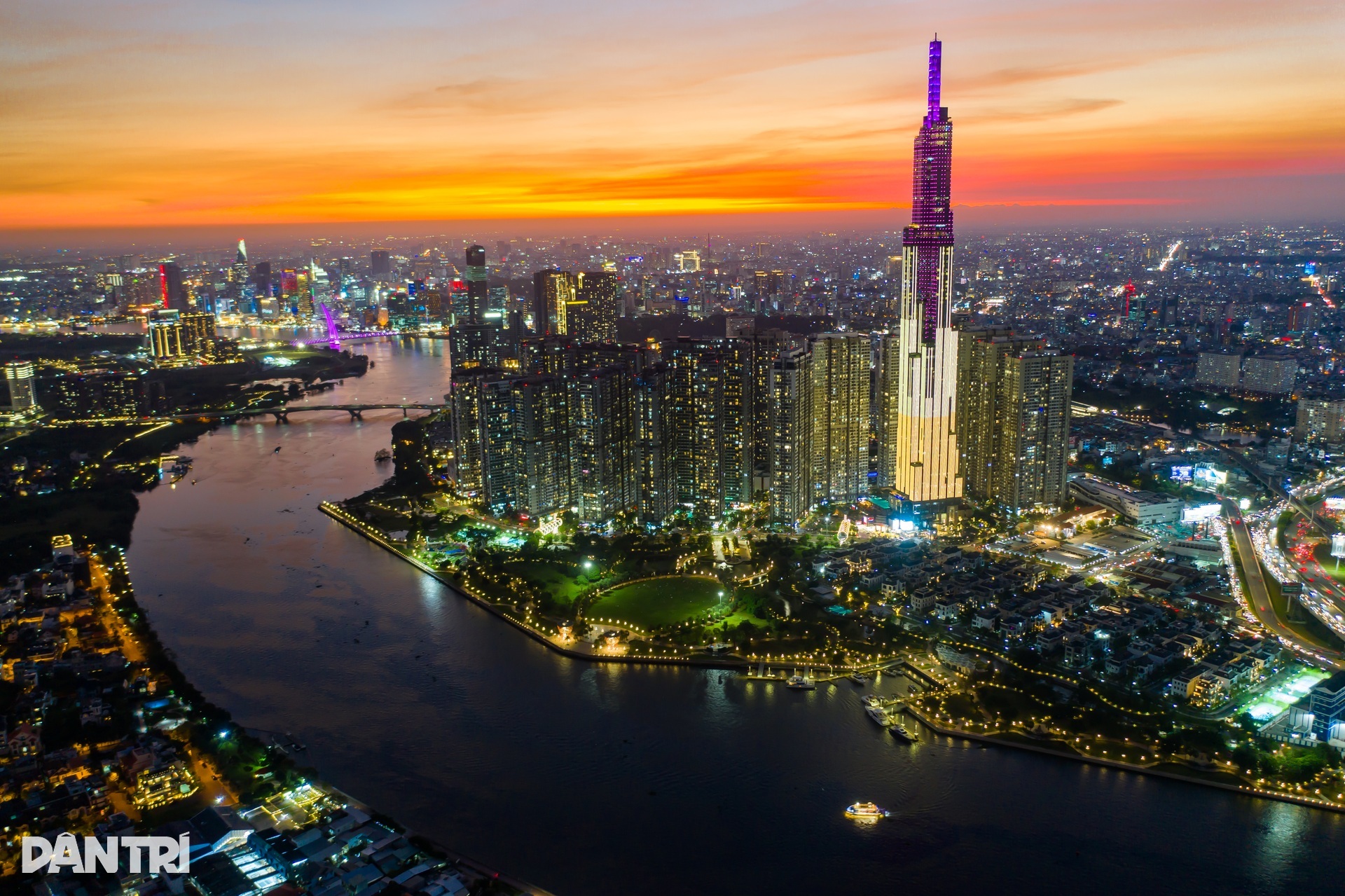 Tăng trưởng hai con số: Tốc độ phải đi cùng chất lượng