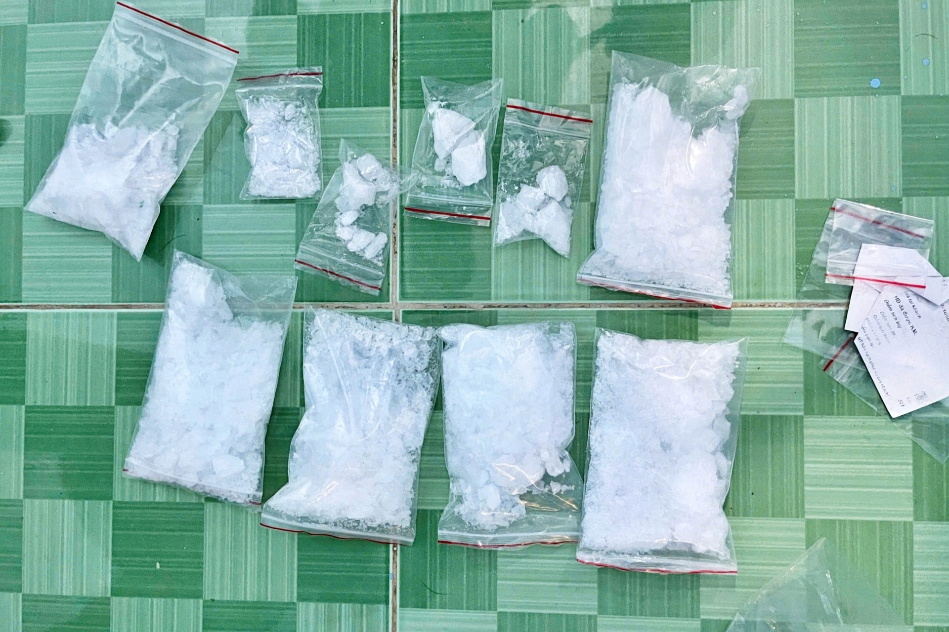 Thu giữ gần 1kg ma tuý tại nhà riêng của người đàn ông ở Phú Quốc