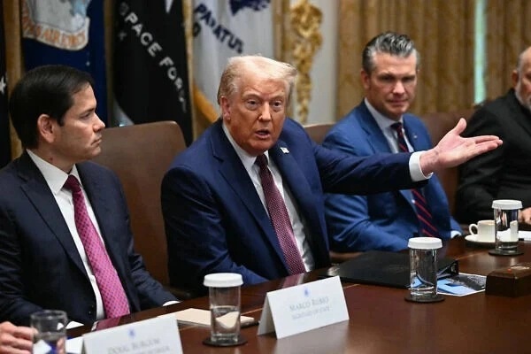 Tổng thống Trump xem xét đề xuất mới của Iran về chấm dứt xung đột