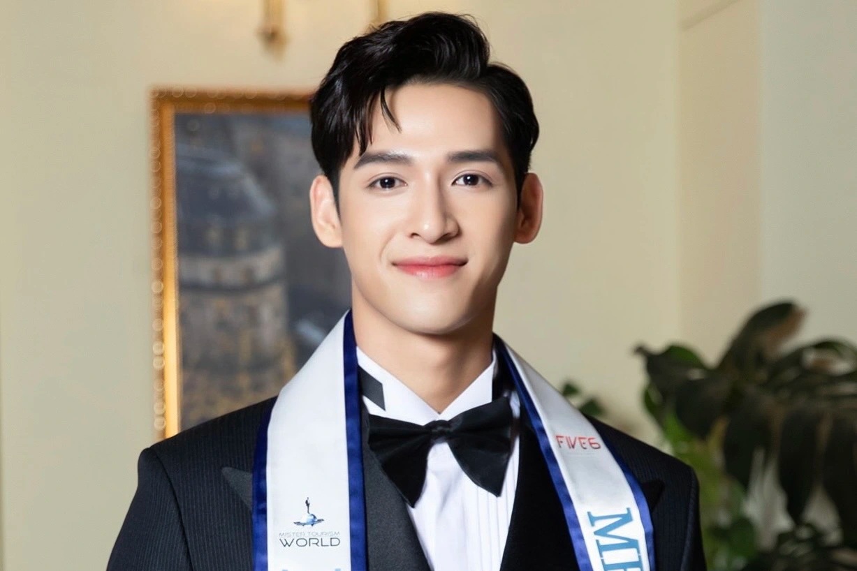 Á vương Võ Minh Toại: Nam thần 