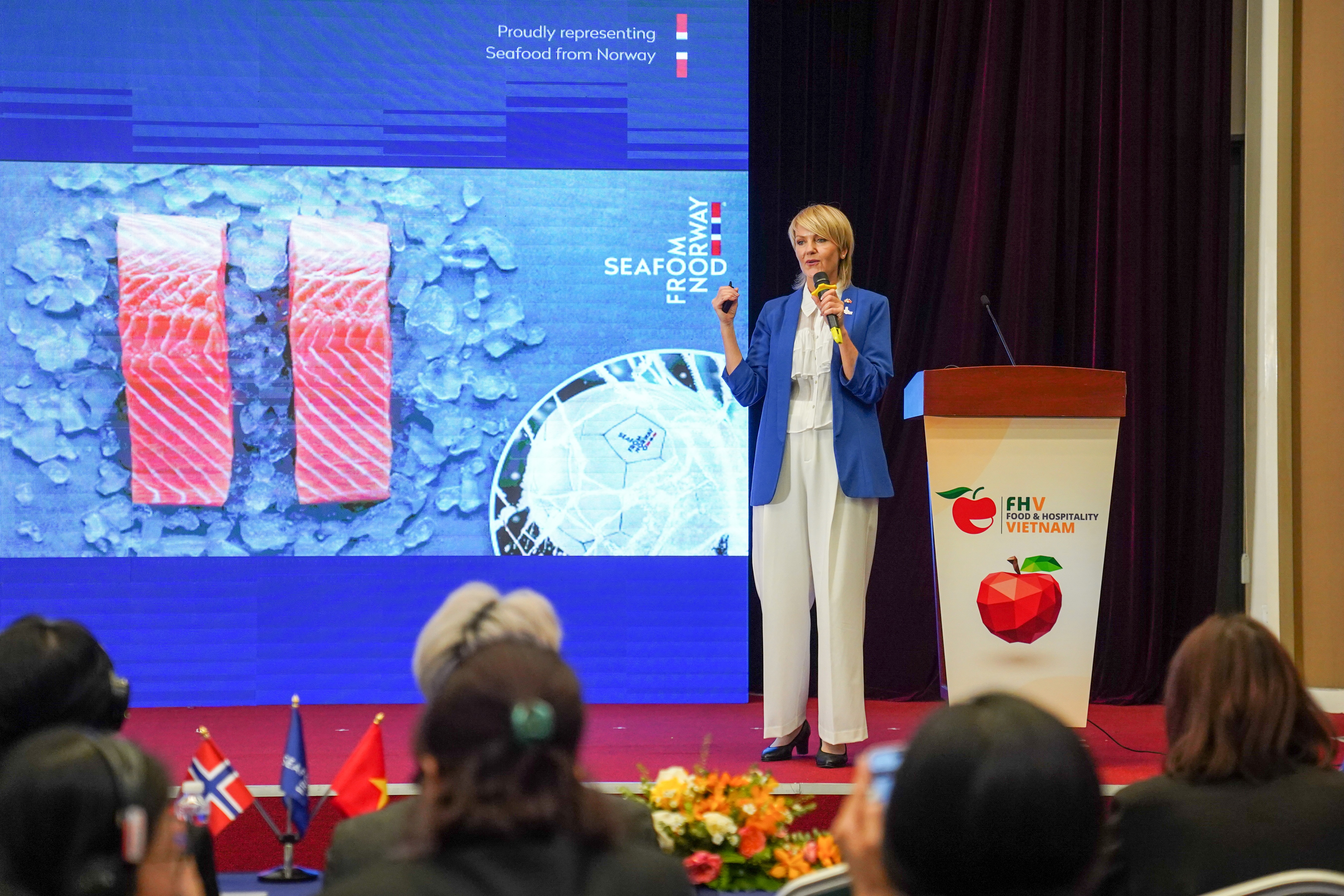 Việt Nam - Điểm sáng tăng trưởng của cá hồi Na Uy trong năm 2026