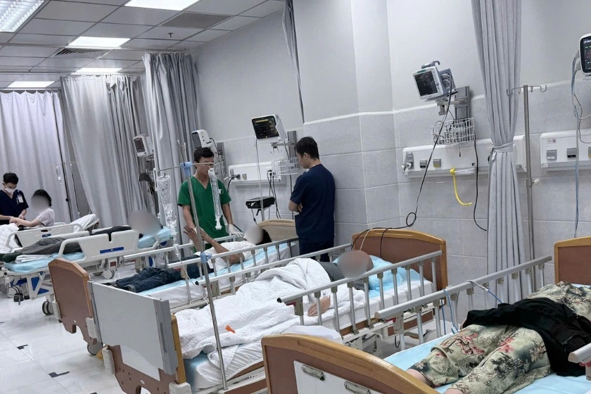 Sốt - dấu hiệu cảnh báo sớm bệnh viêm não mô cầu