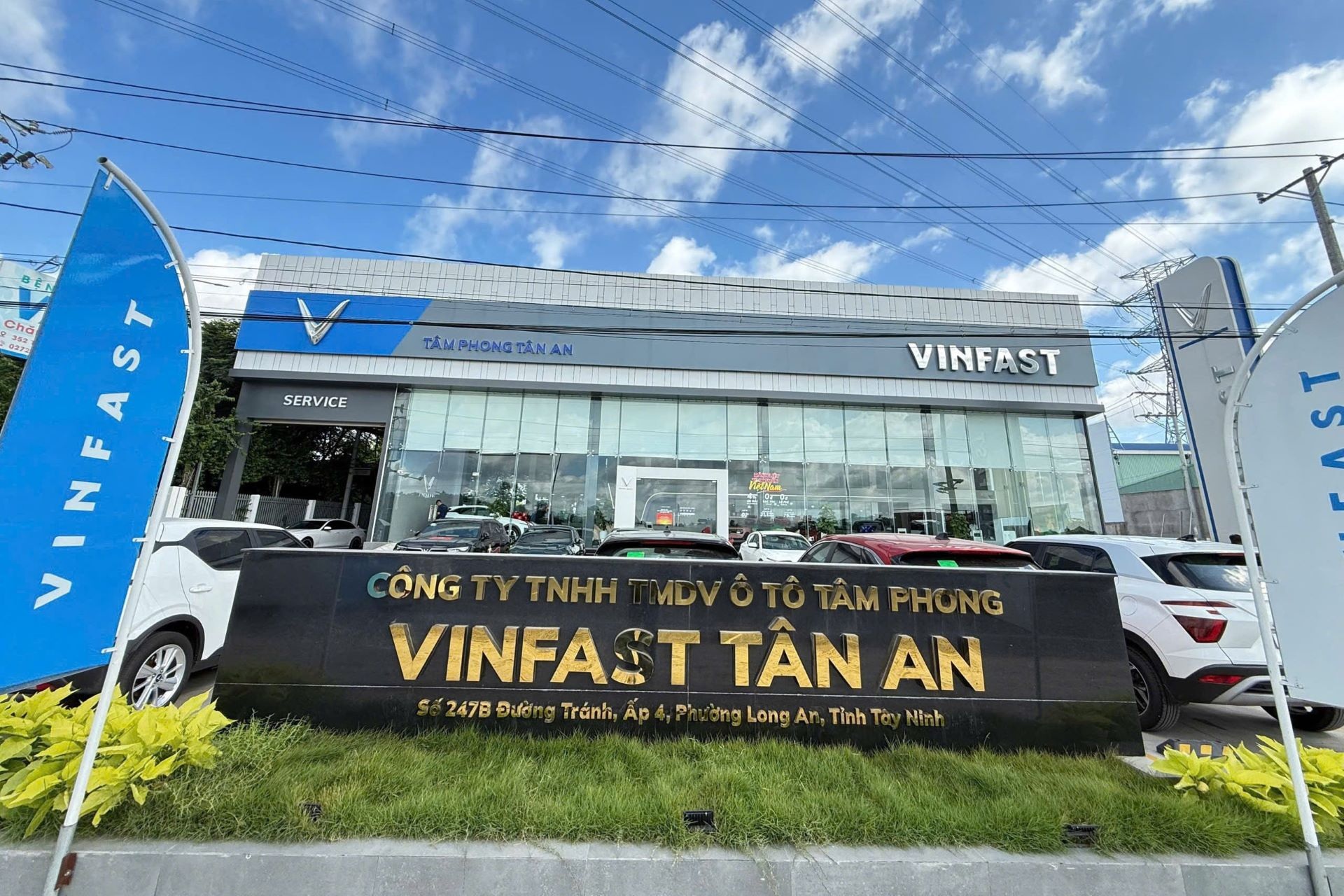 Chủ đại lý VinFast: “Doanh số xe và doanh thu dịch vụ tăng trưởng mạnh”