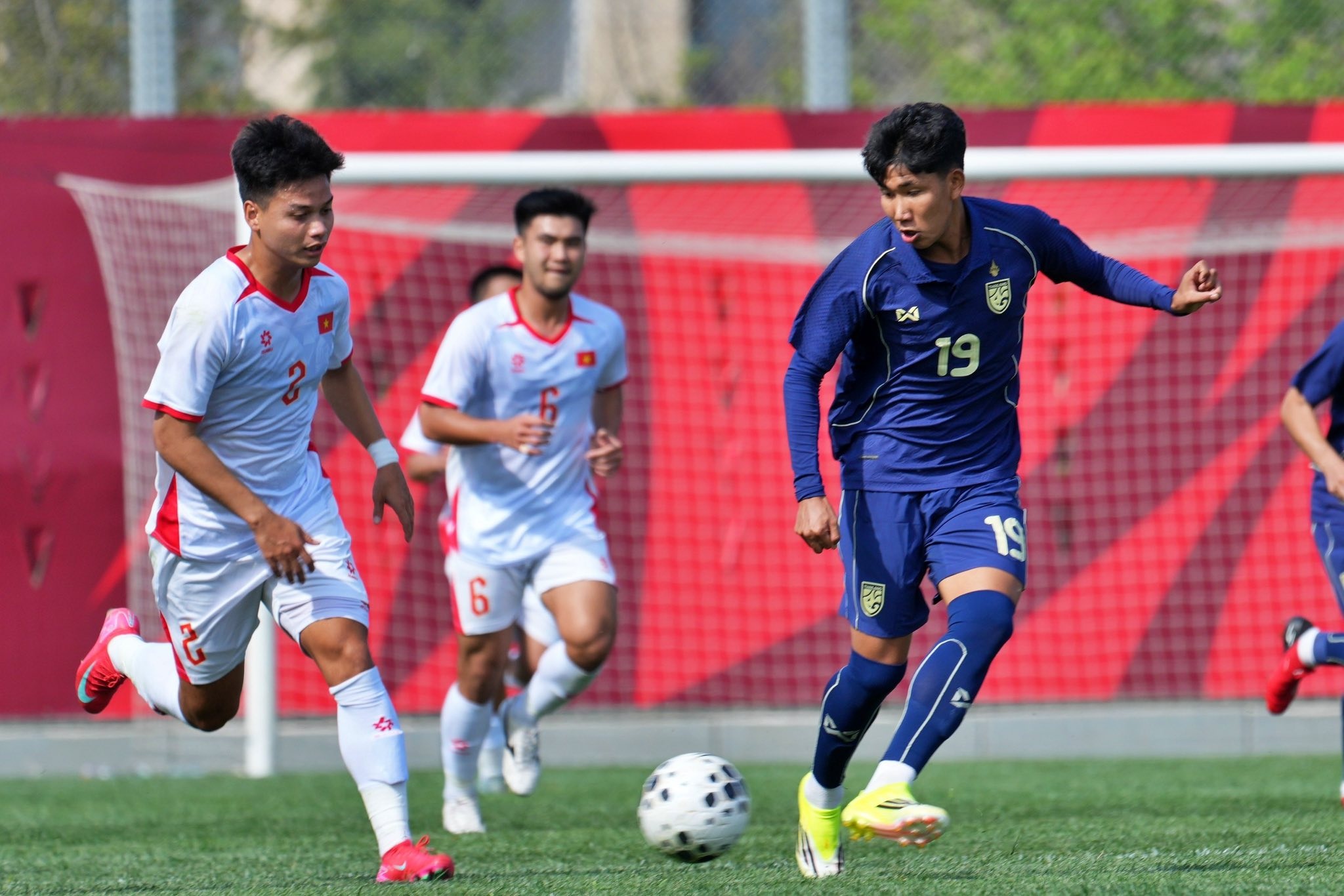Báo Thái Lan bình luận khi đội nhà “phá dớp” toàn thua U23 Việt Nam