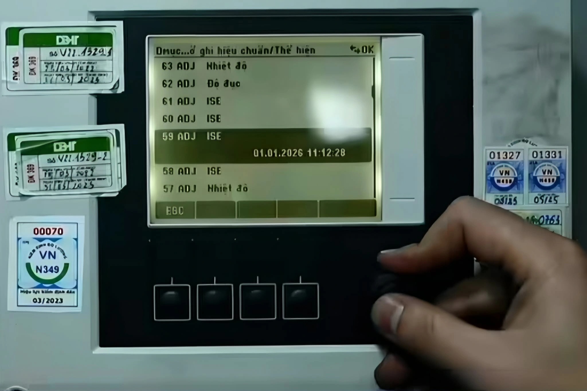 Gần 160 trạm quan trắc bị ép 