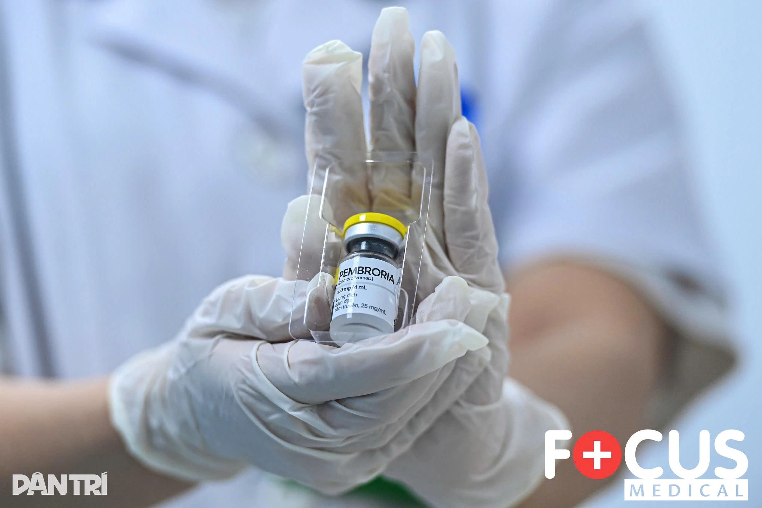 Cận cảnh điều trị thuốc ung thư Nga tại Việt Nam, mỗi lọ gần 20 triệu đồng