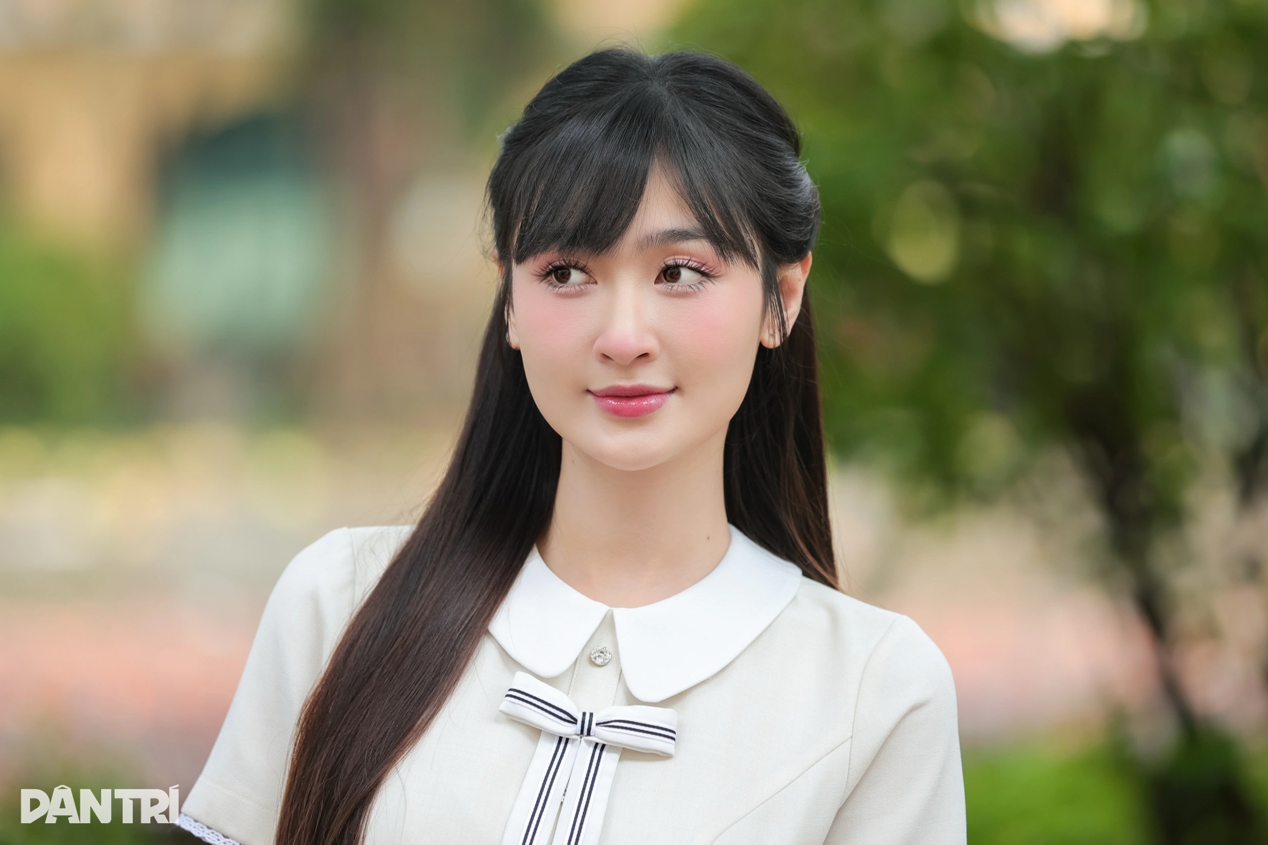 Diễn viên vai nhà nghèo phim giờ vàng VTV ngoài đời là nàng thơ xinh đẹp