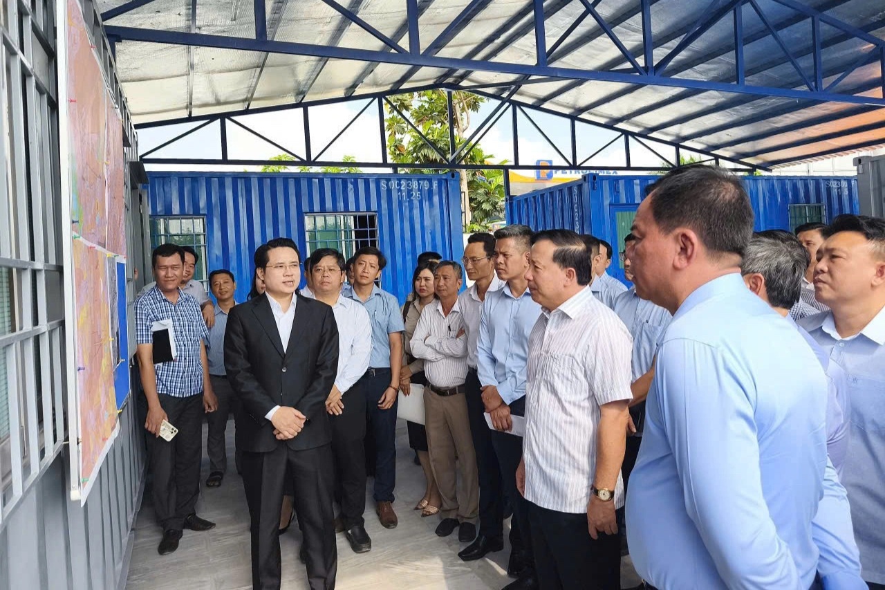 Chủ tịch Đồng Nai khảo sát 3 khu công nghiệp mới gần sân bay Long Thành