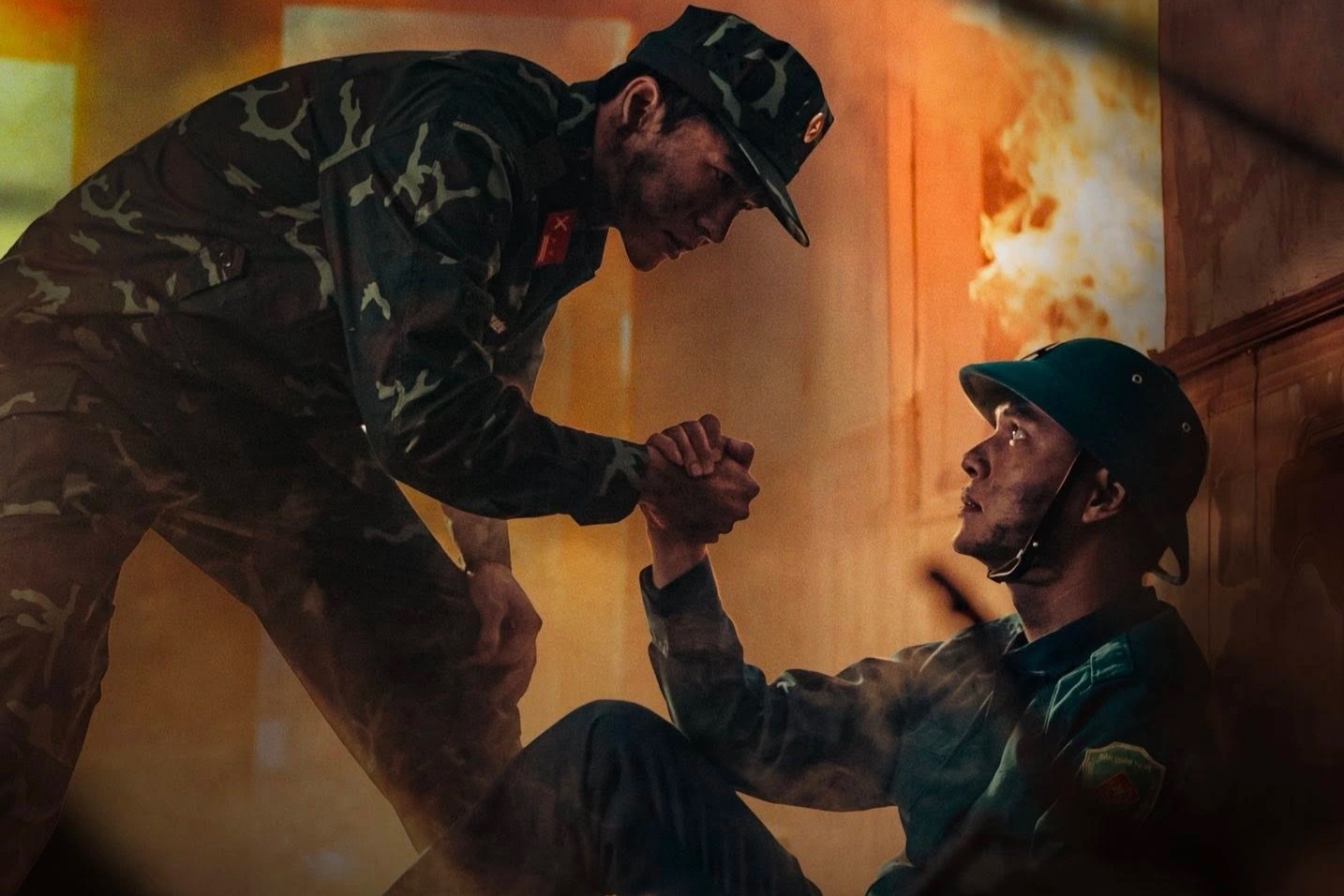 Hé lộ hậu trường cảnh quay “nghẹt thở” ở hầm mỏ than trên phim giờ vàng VTV