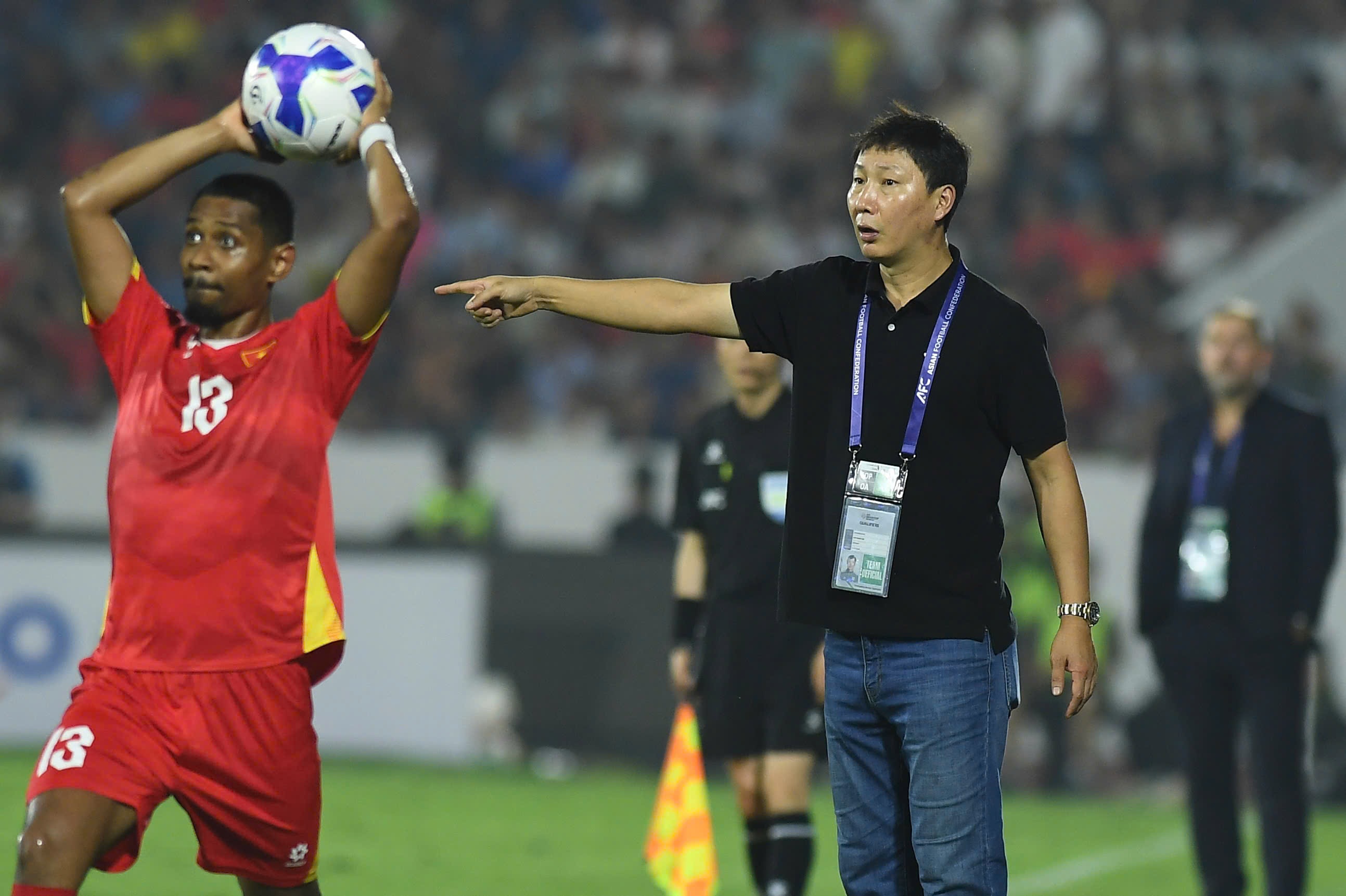 HLV Kim Sang Sik: "Tôi đã tìm được vị trí phù hợp với Hoàng Hên"