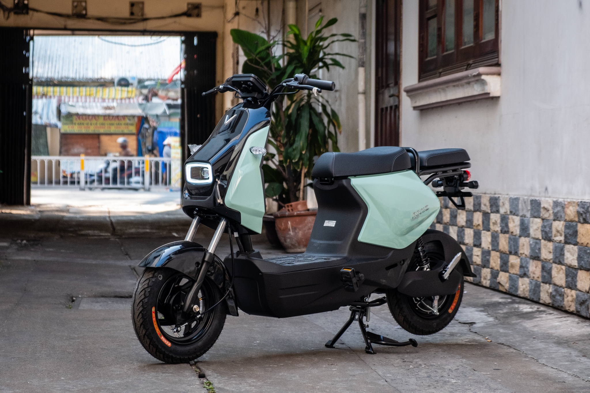 Xe điện rẻ nhất của VinFast về đại lý, giá 13,9 triệu đồng