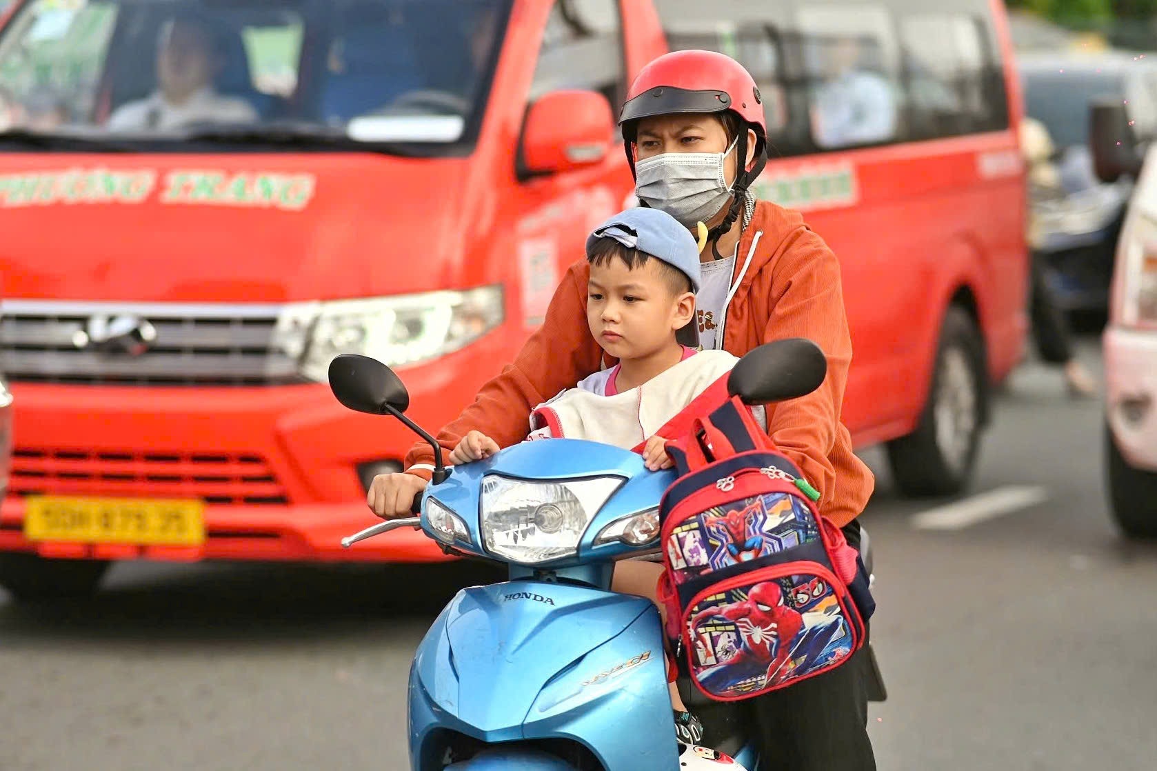 Nam Bộ tiếp tục nắng nóng, có nơi trên 37 độ C