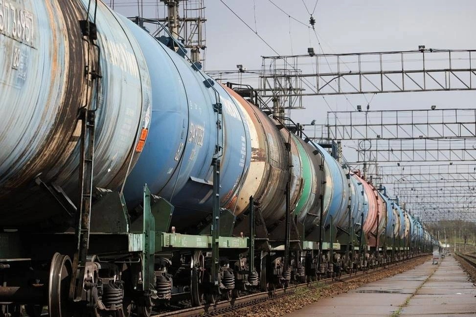 Nga gia hạn cấm xuất khẩu xăng