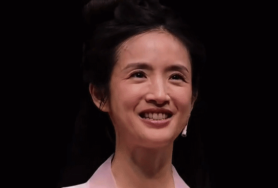 “Nữ thần thanh xuân”: Gây sốc vì vẻ ngoài lão hóa, 10 năm hôn nhân xa cách
