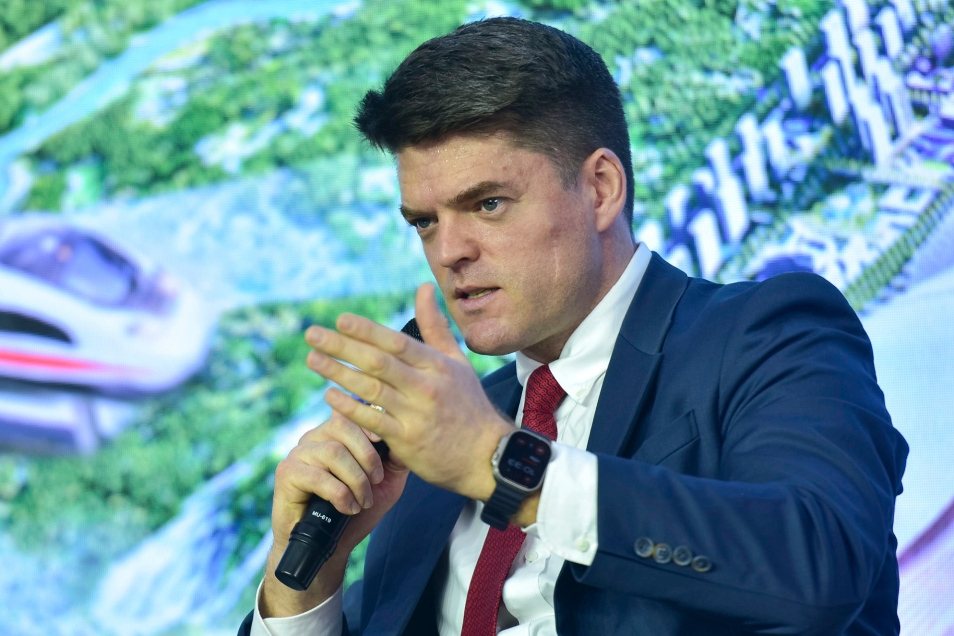 Quỹ ngoại giải mã dòng tiền "săn" tài sản thực, chọn chủ đầu tư uy tín