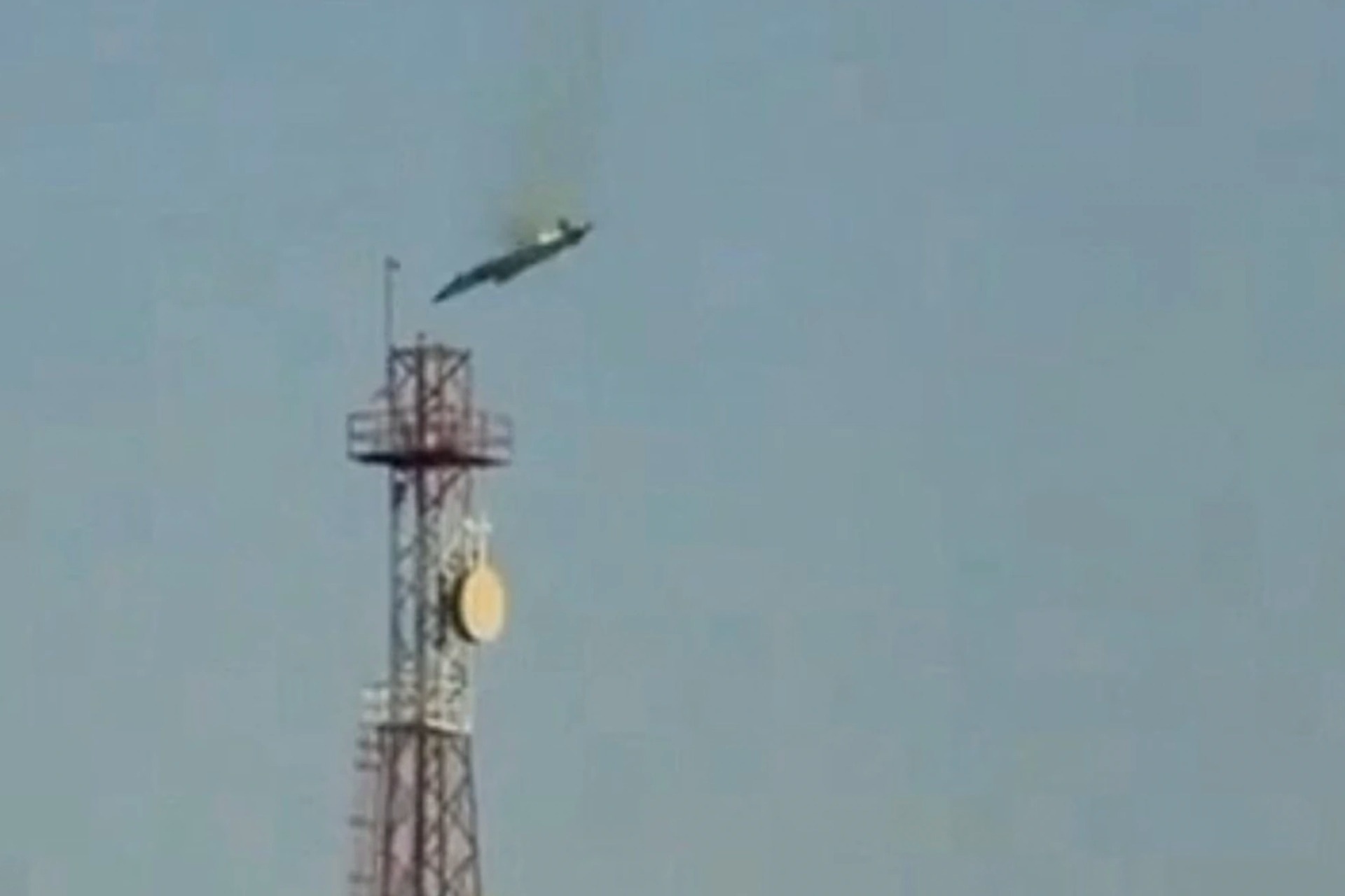 Sau 5 tuần xung đột, Mỹ và Iran cùng mất 40 máy bay