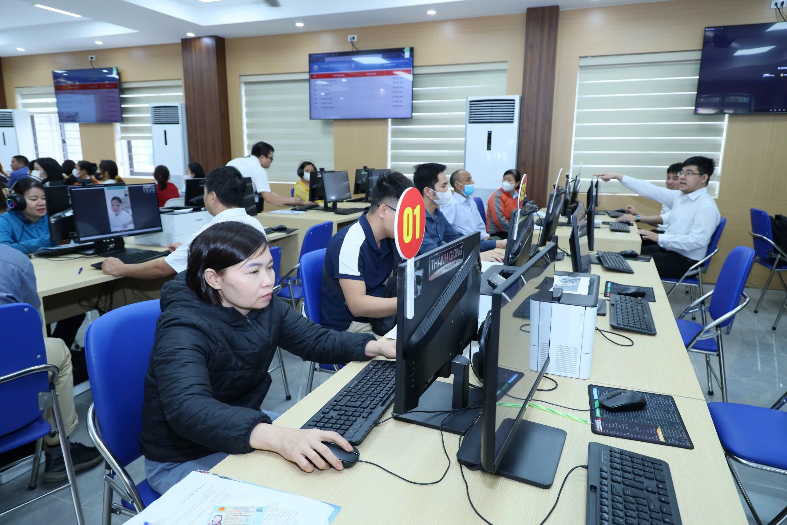 Sàn việc làm quốc gia - "mạch máu" khai thông thị trường lao động