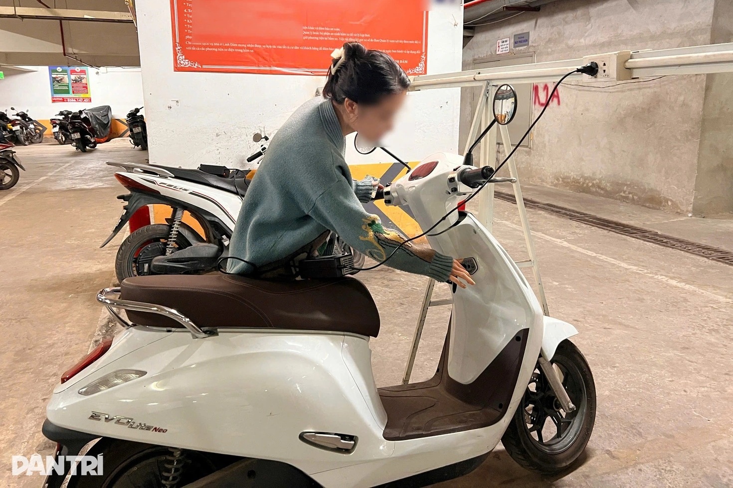 Sau vụ HH Linh Đàm cấm gửi xe điện, Bộ Xây dựng đã làm gì?