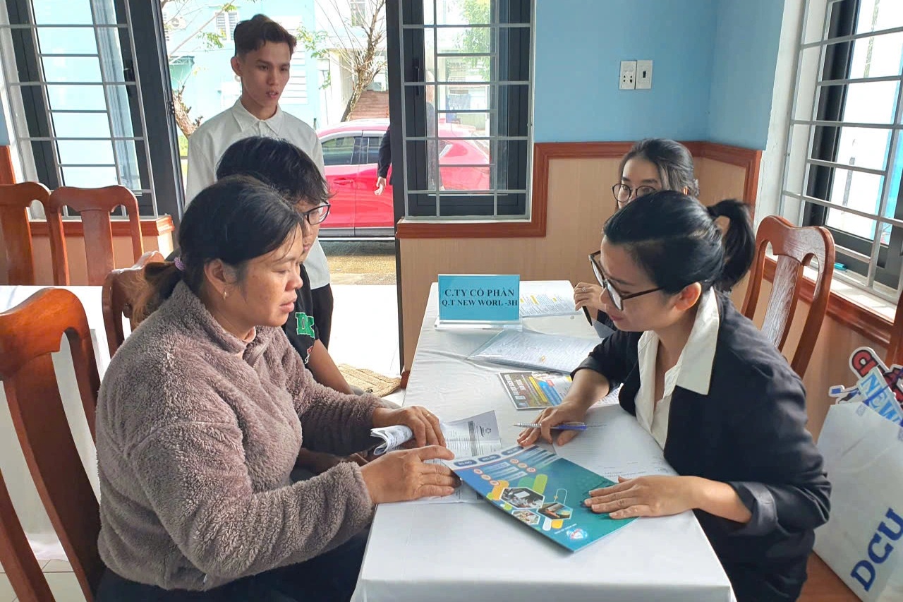 Nhiều chính sách hỗ trợ người lao động đi làm việc ở nước ngoài