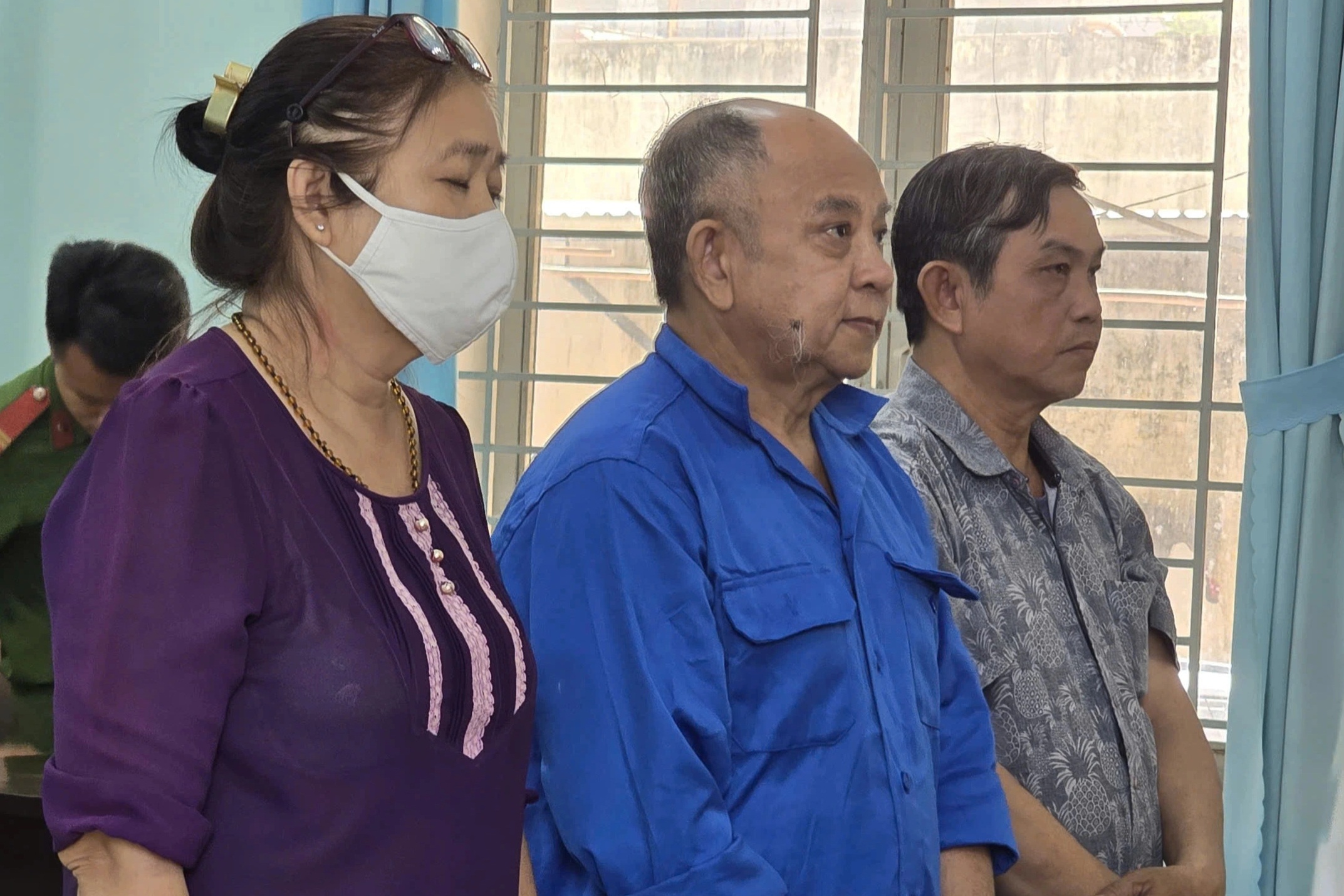 Vợ chồng ông chủ công ty đậu phộng Tân Tân lĩnh án