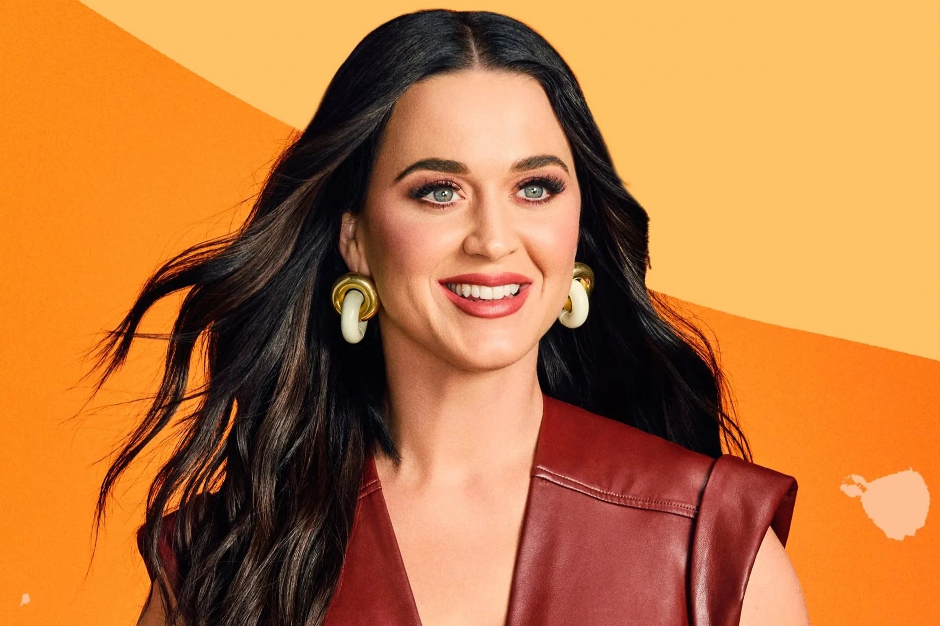 “Biểu tượng pop” Katy Perry bị tố tấn công tình dục nữ đồng nghiệp