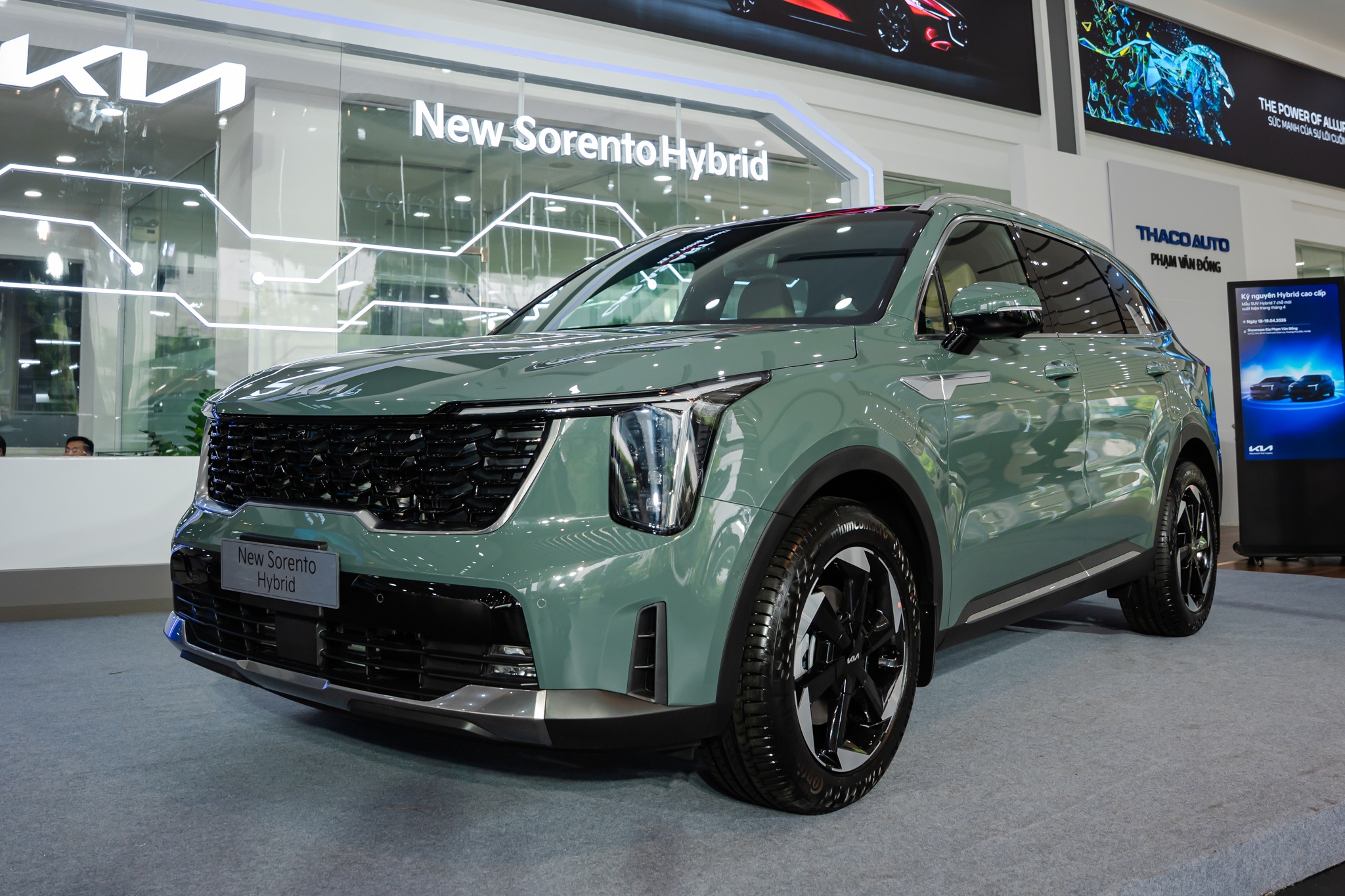 Kia Sorento HEV 2026 ra mắt thị trường Việt, đối thủ của Santa Fe Hybrid