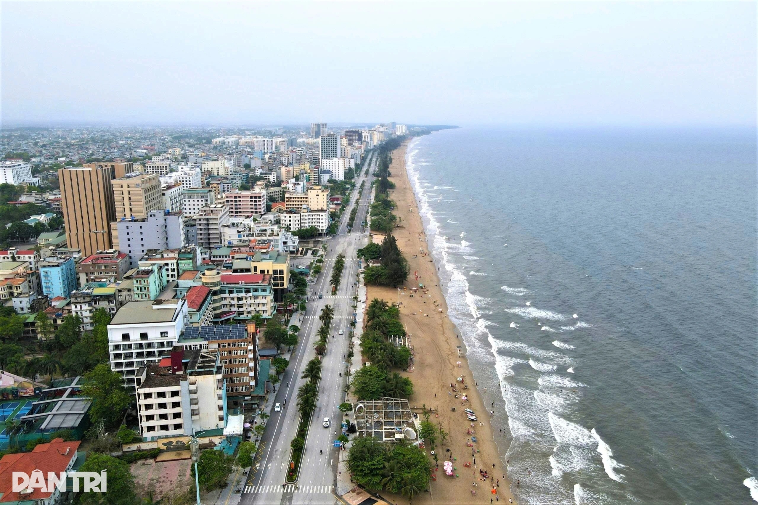 Nhiều bãi biển miền Trung được 