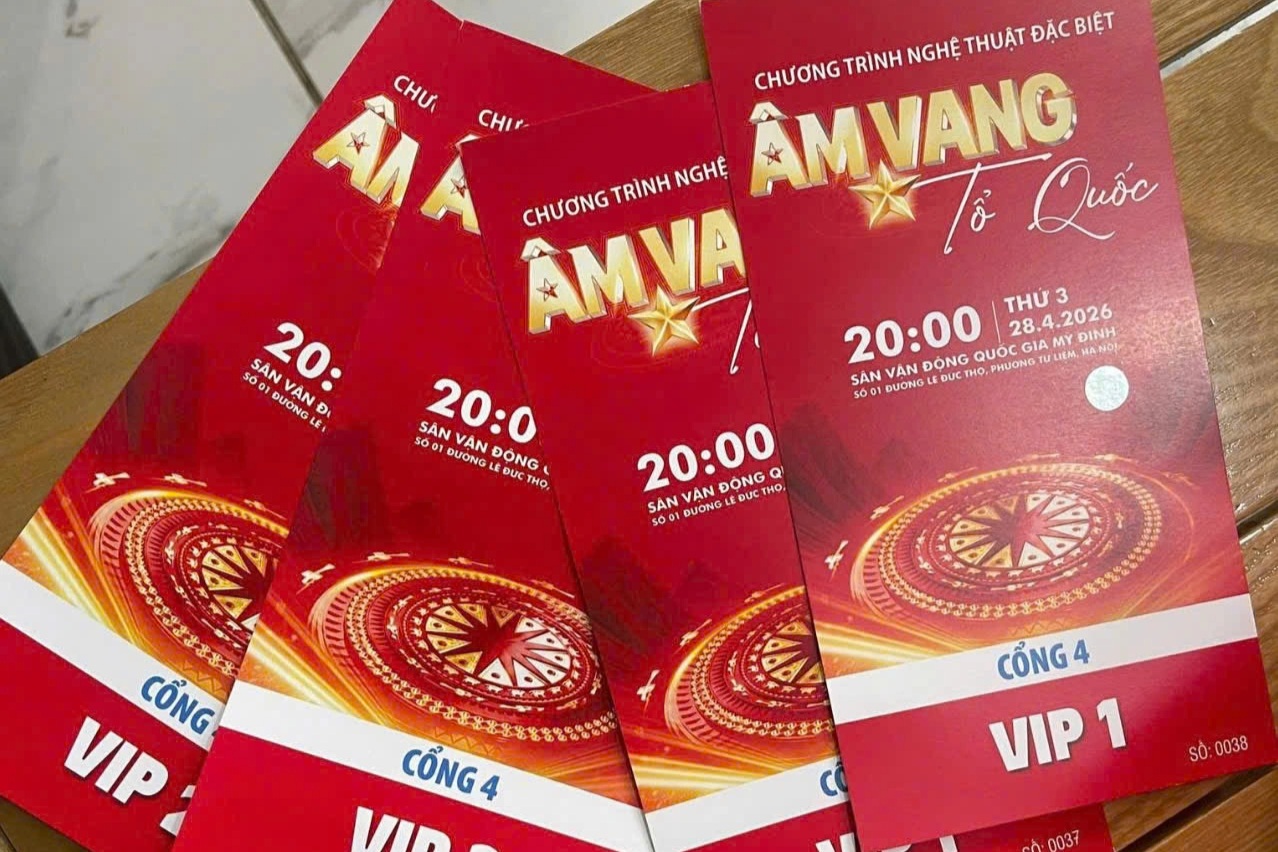 Vé "Âm vang Tổ quốc" rao bán tràn lan, Tổng đạo diễn lên tiếng cảnh báo