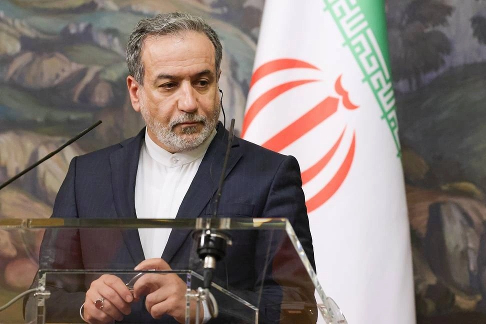 Iran vạch lằn ranh đỏ khi 15.000 binh sĩ Mỹ tiến sát lãnh thổ