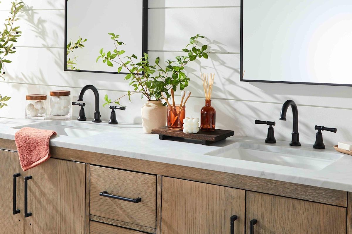 6 thói quen nhỏ giúp phòng tắm luôn sạch, thơm như khách sạn