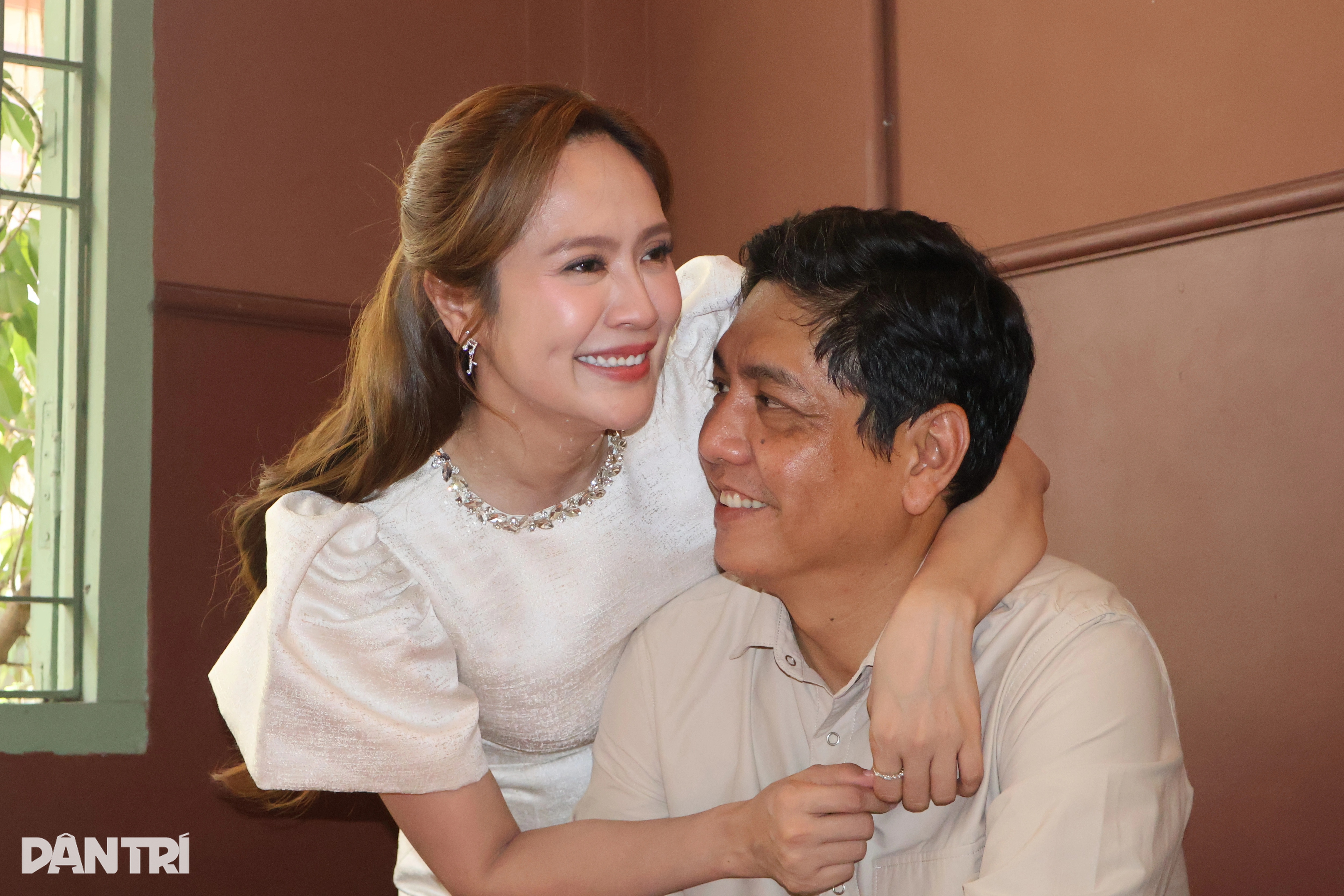 Thanh Thúy - Đức Thịnh: "Chúng tôi sốc vì bác sĩ nói con thiếu tình thương"