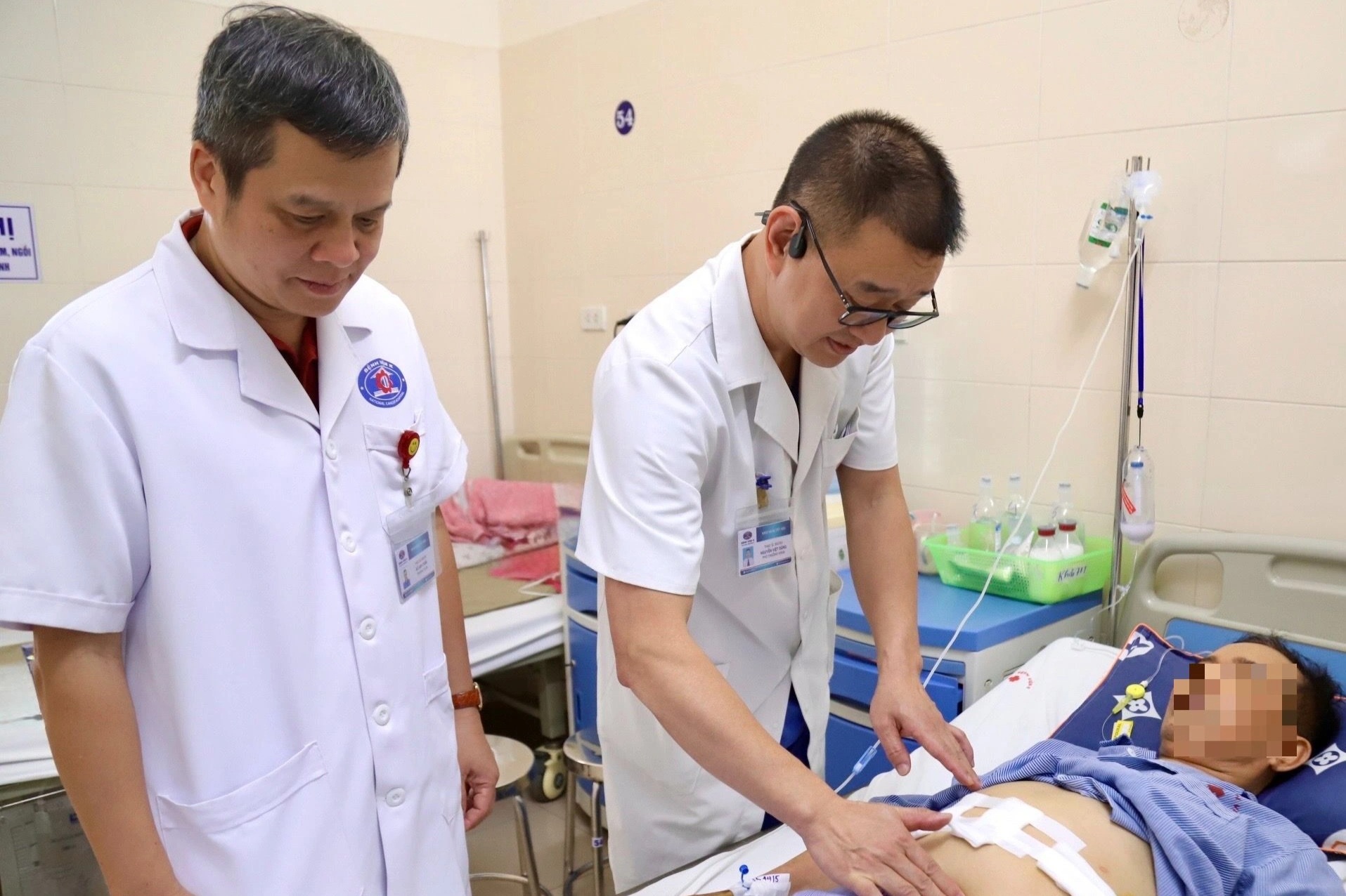 Từ dấu hiệu tưởng viêm tiết niệu, người đàn ông bị ung thư tuyến tiền liệt