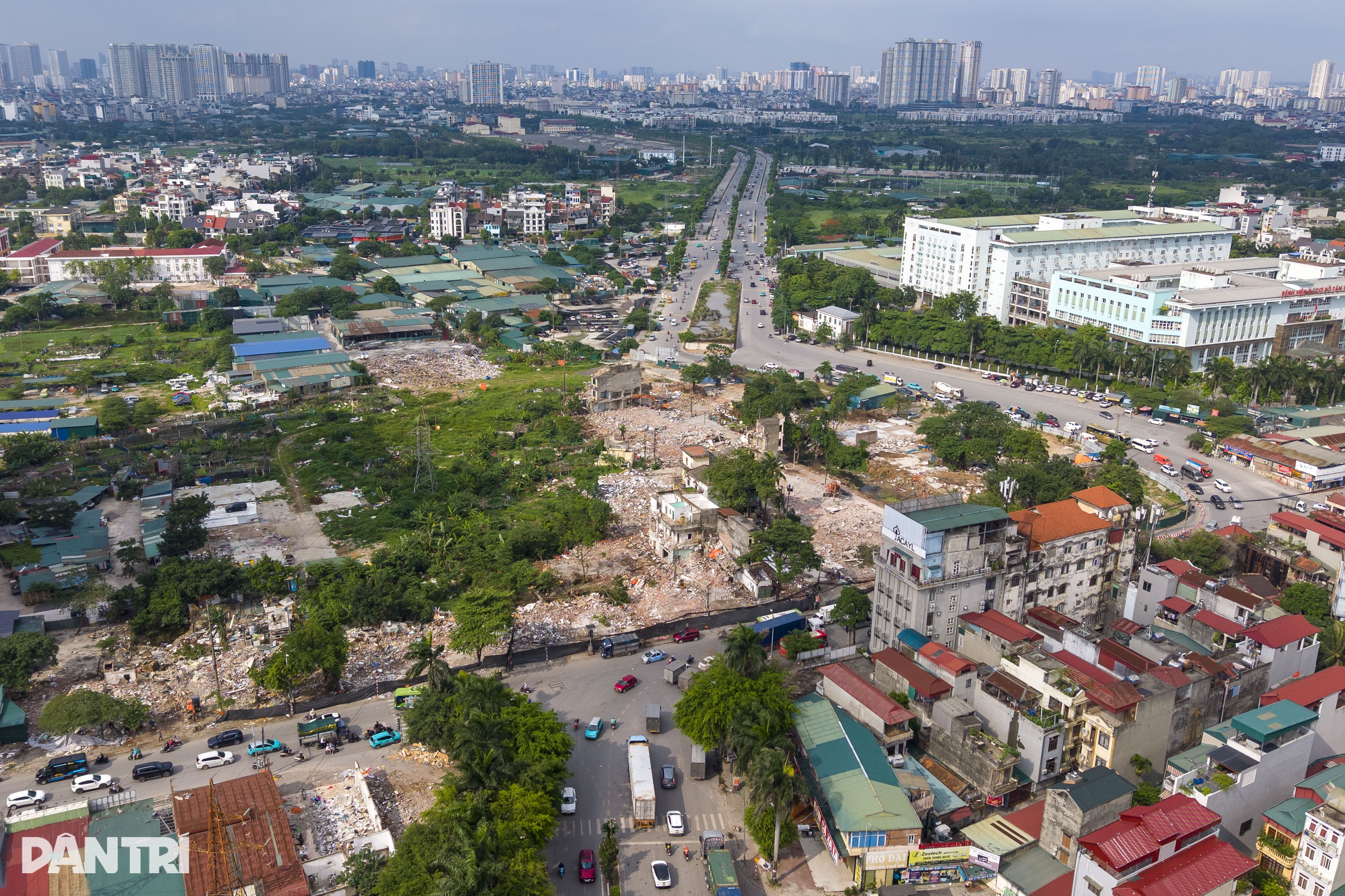 Diện mạo mới của nút giao Phạm Tu - đường 70 sau gần 10 năm chậm tiến độ