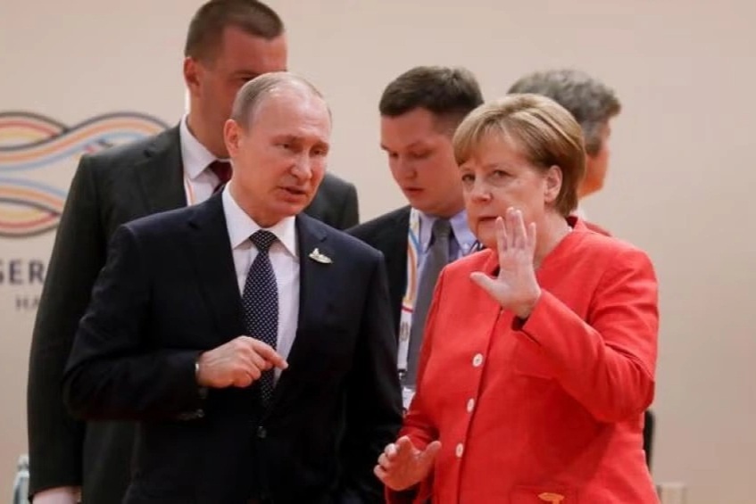 Châu Âu cân não tìm người đối thoại với Tổng thống Putin