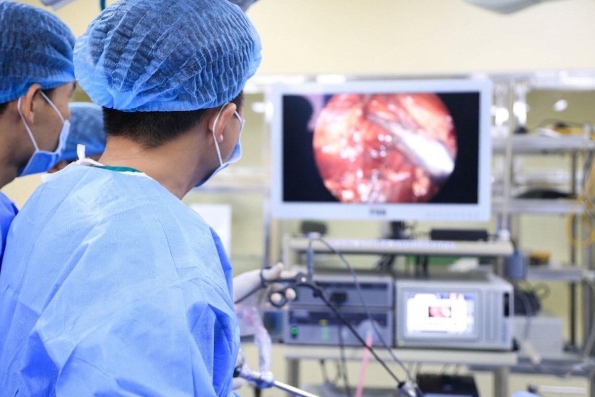 Tiểu máu kéo dài, người đàn ông phát hiện khối u thận 7cm