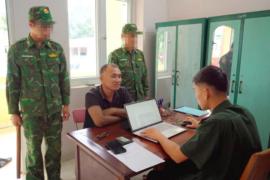Biên phòng Tây Ninh bắt giữ kẻ định sang Campuchia trốn án
