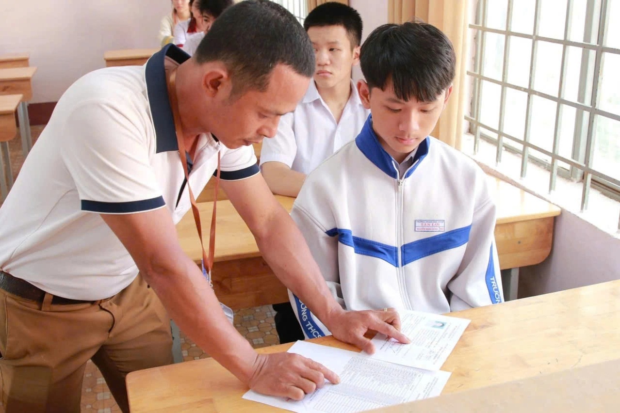 Tỷ lệ 1 