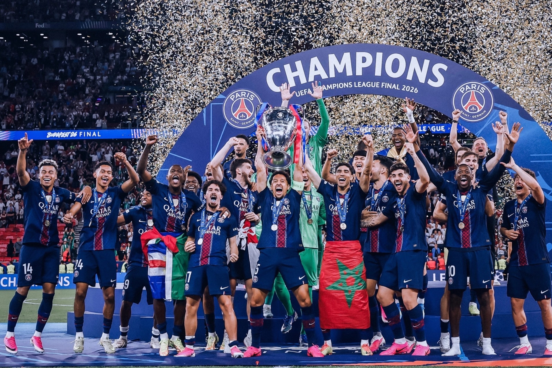 Những khoảnh khắc ăn mừng bùng nổ của PSG khi lên đỉnh châu Âu