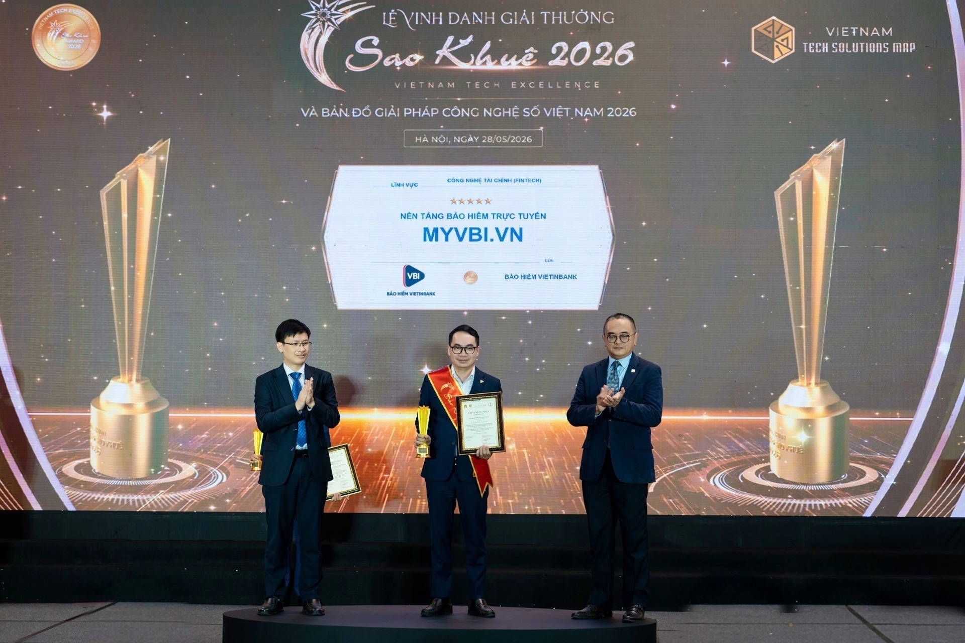 Sao Khuê 2026 vinh danh MyVBI - Giải pháp bảo hiểm số xếp hạng 5 sao